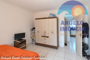 Apartamento á venda no bairro Centro em Peruíbe