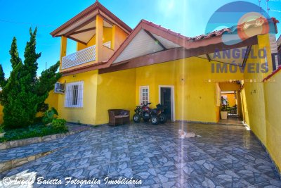 Casa em Peruíbe para venda