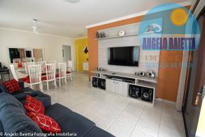 Casa á venda no bairro Oásis em Peruibe