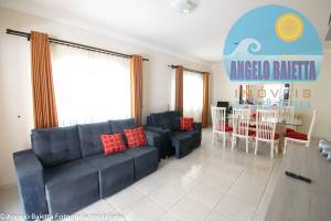 Casa á venda no bairro Oásis em Peruibe