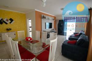 Casa á venda no bairro Oásis em Peruibe
