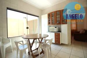 Casa para venda no bairro Jardim Marcia em Peruibe, entre 400 e 800 metros da praia