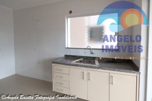 Apartamento á venda no bairro Centro em Peruíbe