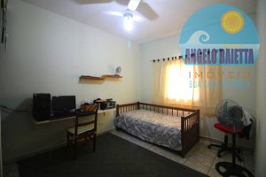 Casa á venda no bairro Continental em Peruíbe