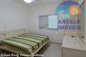 Casa á venda no condomínio Bougainvillée V em Peruíbe