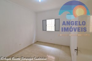 Casa á venda no bairro Cidade Nova Peruibe em Peruíbe