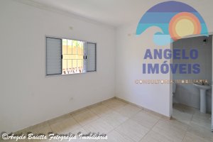 Casa á venda no bairro Cidade Nova Peruibe em Peruíbe