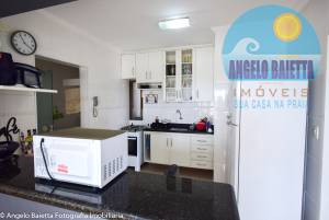 Apartamento para locação no bairro Centro em Peruíbe