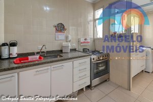 Apartamento lado praia á venda no bairro Samburá em Peruíbe