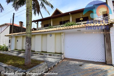 Casa em Peruíbe para venda