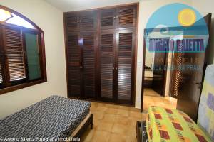 Casa lado praia para venda no bairro Arpoador em Peruibe