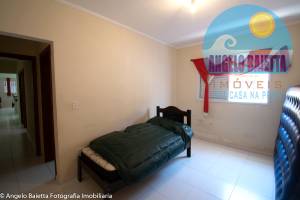Casa á venda no bairro Cidade Nova Peruíbe em Peruíbe