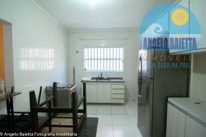 Casa á venda no bairro Cidade Nova Peruíbe em Peruíbe