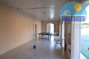 Casa á venda no bairro Turistico em Peruíbe á 800 metros da praia