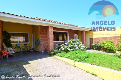 Casa em Peruíbe para venda
