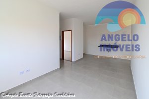 Apartamento á venda no bairro Belmira Novaes em Peruíbe