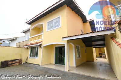 Casa em Peruíbe para venda