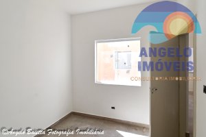 Casa á venda no bairro Antonio Novaes em Peruíbe
