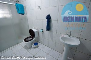 Casa á venda no bairro Ribamar em Peruíbe