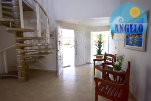 Sobrado á venda no condomínio Bougainvillée I em Peruibe