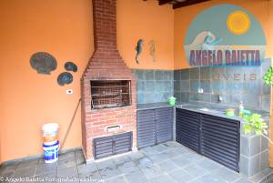 Casa para venda no bairro Jardim Marcia em Peruibe