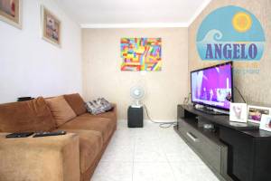 Casa para venda no bairro Josedy, entre 200 e 400 metros da praia