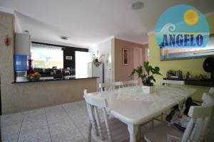 Casa para venda no bairro Josedy, entre 200 e 400 metros da praia