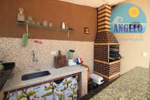 Casa para venda no bairro Josedy, entre 200 e 400 metros da praia