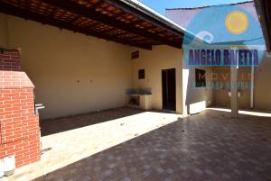 Casa para locação no bairro Jardim Peruibe em Peruibe, acima de 1200 metros da praia
