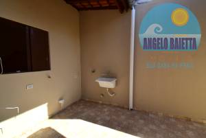 Casa para locação no bairro Jardim Peruibe em Peruibe, acima de 1200 metros da praia