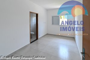 Casa pá venda no bairro Ribamar em Peruíbe