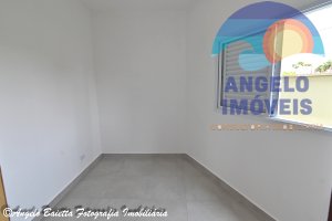 Casa pá venda no bairro Ribamar em Peruíbe