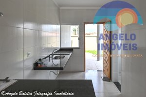 Casa pá venda no bairro Ribamar em Peruíbe