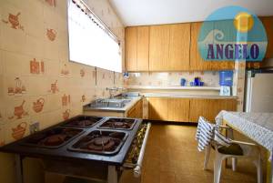 Sobrado para temporada no bairro Stella Maris em Peruíbe