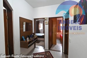 Casa com piscina á venda no bairro Icaraiba em Peruíbe