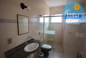 Casa para venda no bairro Oasis em Peruibe, entre 800 e 1200 metros da praia