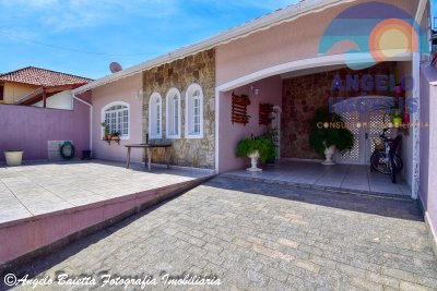 Casa em Peruíbe para venda