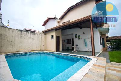 Casa em Peruíbe para venda