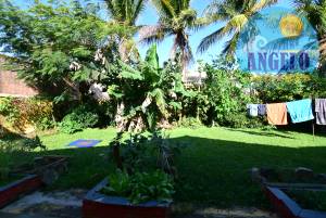 Casa em terreno de 500 m2, 3 dormitorios em Peruibe, entre 800 e 1200 metros da praia