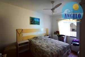 Casa em terreno de 500 m2, 3 dormitorios em Peruibe, entre 800 e 1200 metros da praia