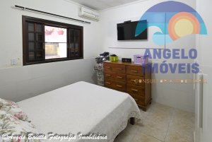 Casa á venda no bairro Park D Aville em Peruíbe
