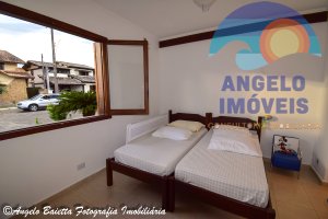 Casa á venda no condomínio Aldeia da Jureia em Peruíbe
