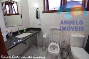 Casa á venda no condomínio Aldeia da Jureia em Peruíbe
