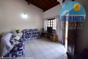 Casa á venda no bairro Jardim Beira Mar em Peruíbe