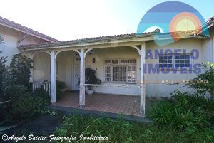 Casa em 4 lotes, 4 dormitórios á venda no bairro Oásis em Peruíbe