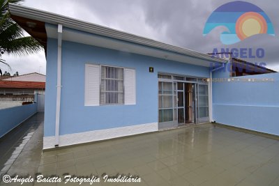 Casa em Peruíbe para venda