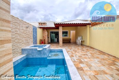Casa em Peruíbe para venda