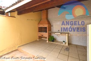 Casa á venda no bairro Oásis em Peruíbe