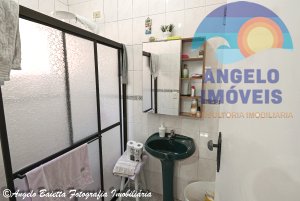 Casa lado praia á venda no bairro Oásis em Peruíbe