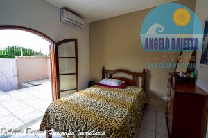 Casa á venda no bairro Arpoador em Peruíbe